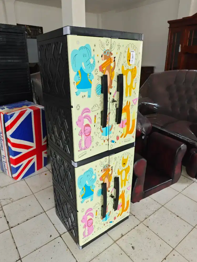 Lemari Plastik 2 Pintu Murah Miami