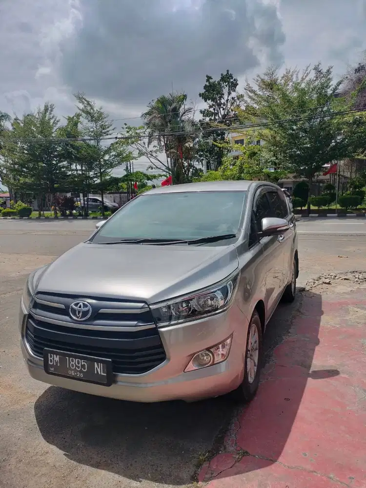 DIJUAL CEPAT MOBIL INNOVA 2.4G M/T 2016 275JT