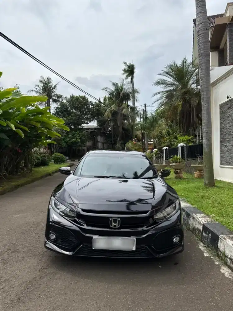 Honda Civic Hatchback (2019)