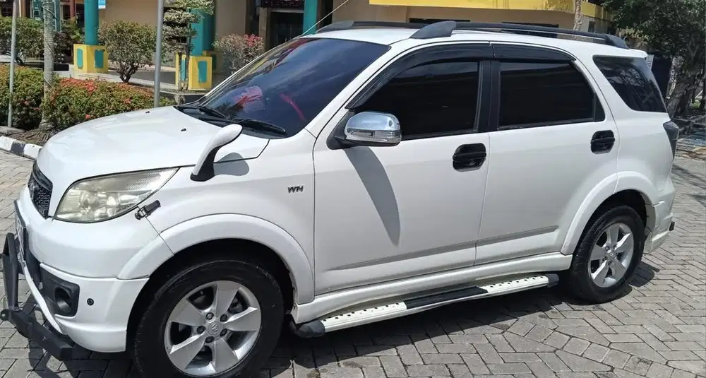 Dijual Cepat Toyoya Rush 2014 Automatic Transmision