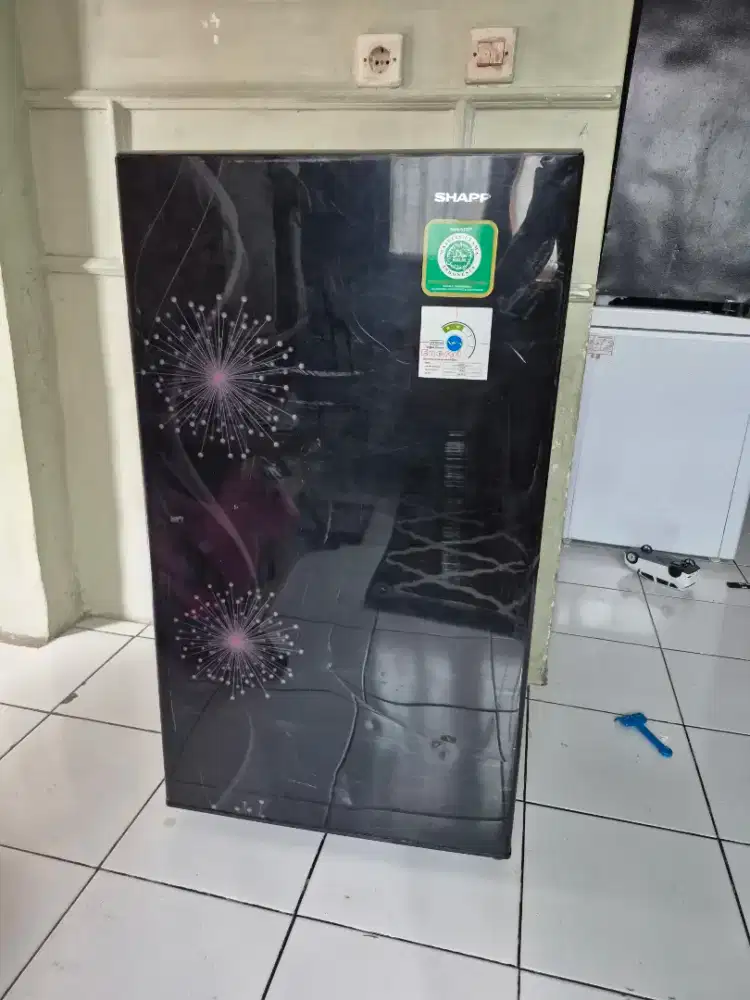 Kulkas 1 pintu Sharp Sjx 165
