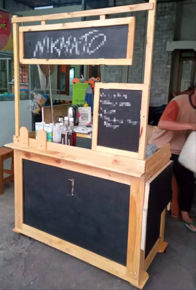 Booth Kayu Portable Kekinian