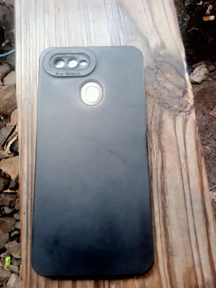 Jual aja om hp Oppo A7 kondisi normal