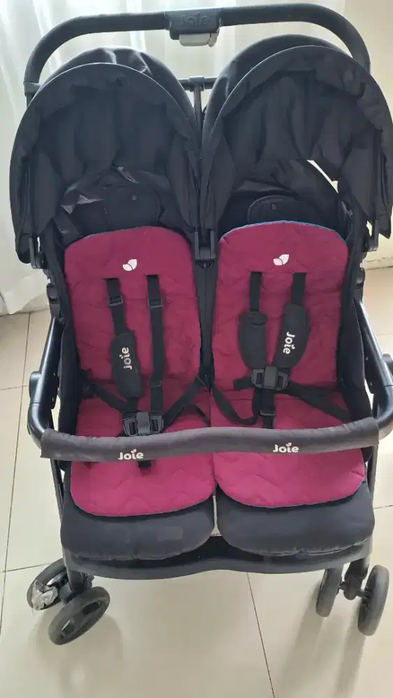Stroller bayi kembar 2