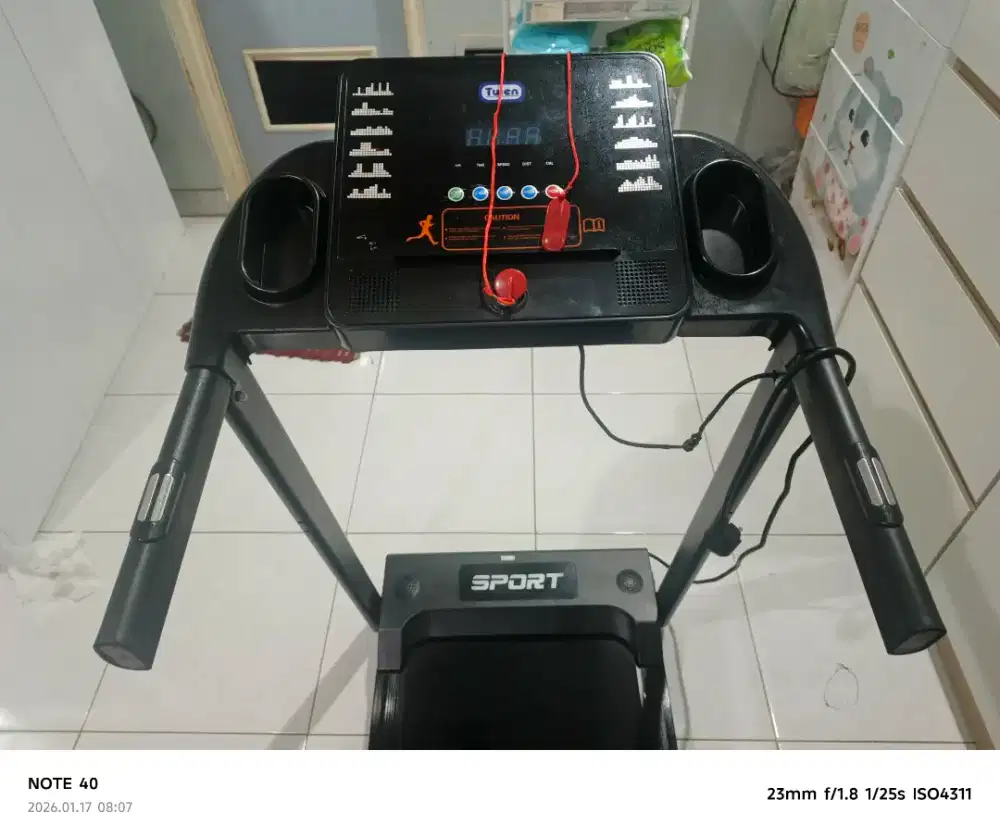 Treadmill TWEN T200WA