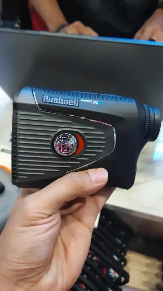 Bushnell Pro XE Golf Laser Rangefinde