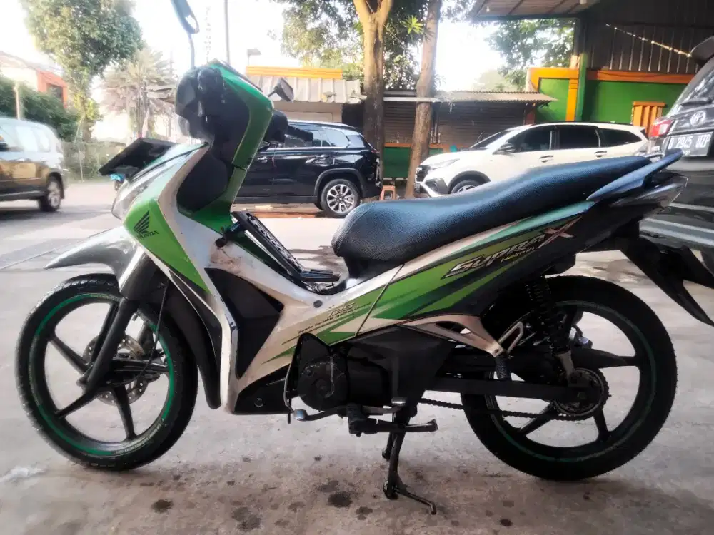 Jual Motor Honda Supra X Helm In 2012