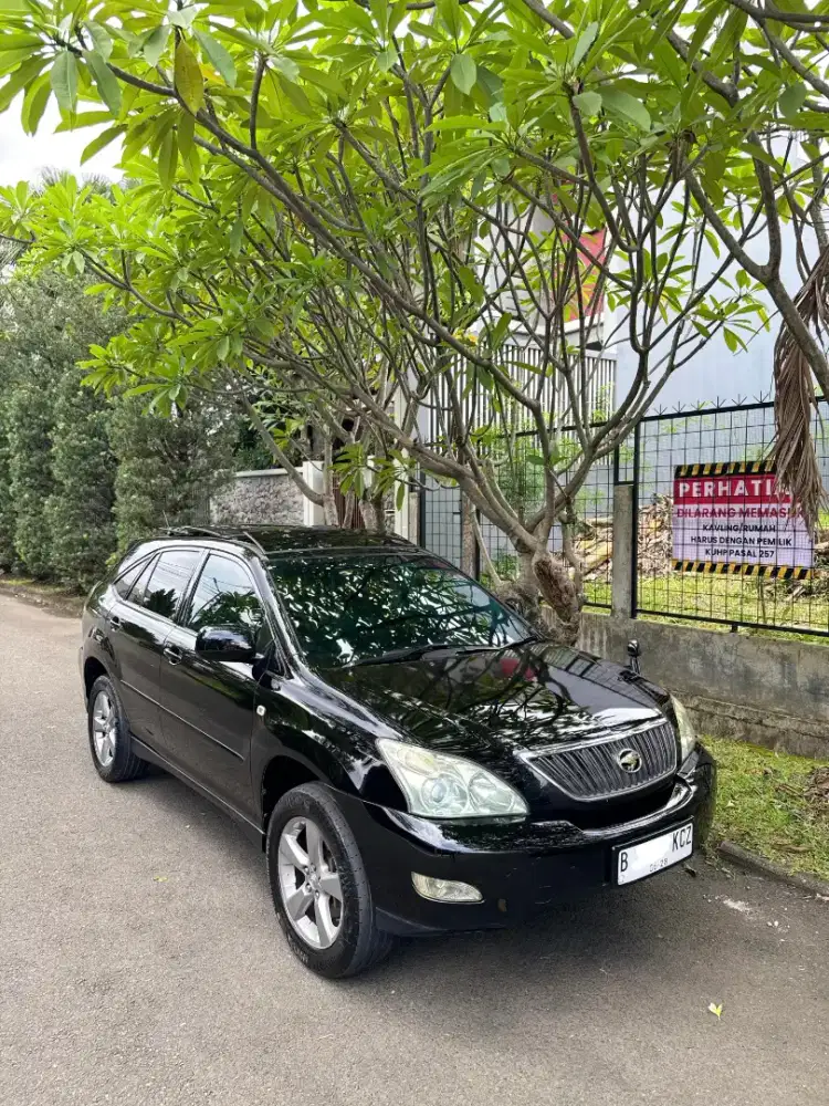 Toyota Harrier 2.4 L 2005 kondisi perfect termurah (rare spec)