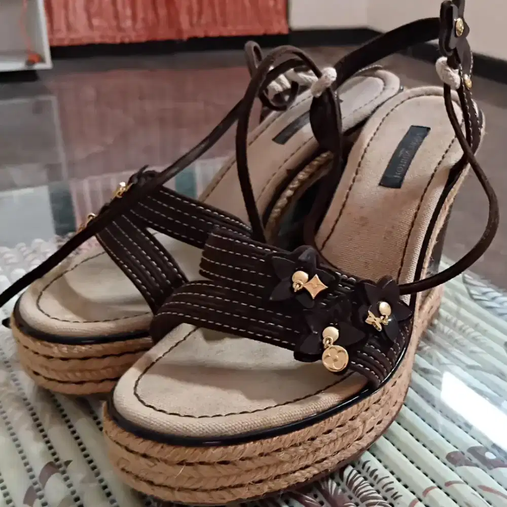 Louis Vuitton Isola Wedge Espadrille