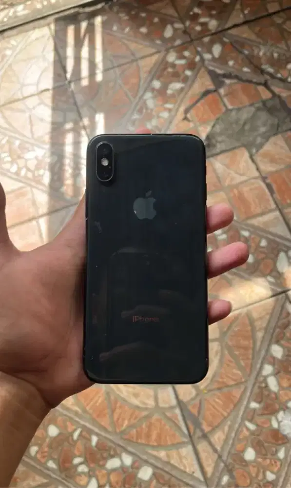 iphone X internal 64gb