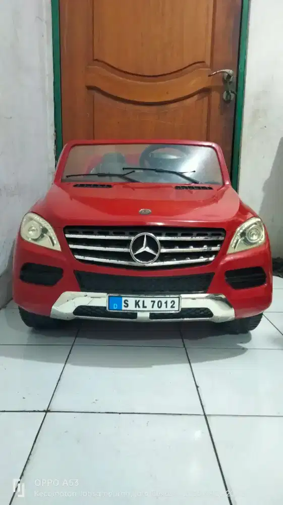 Mobilan aki anak ukuran besar