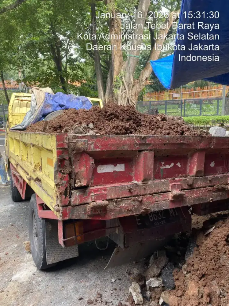 Jasa angkut puing dan buang sampah