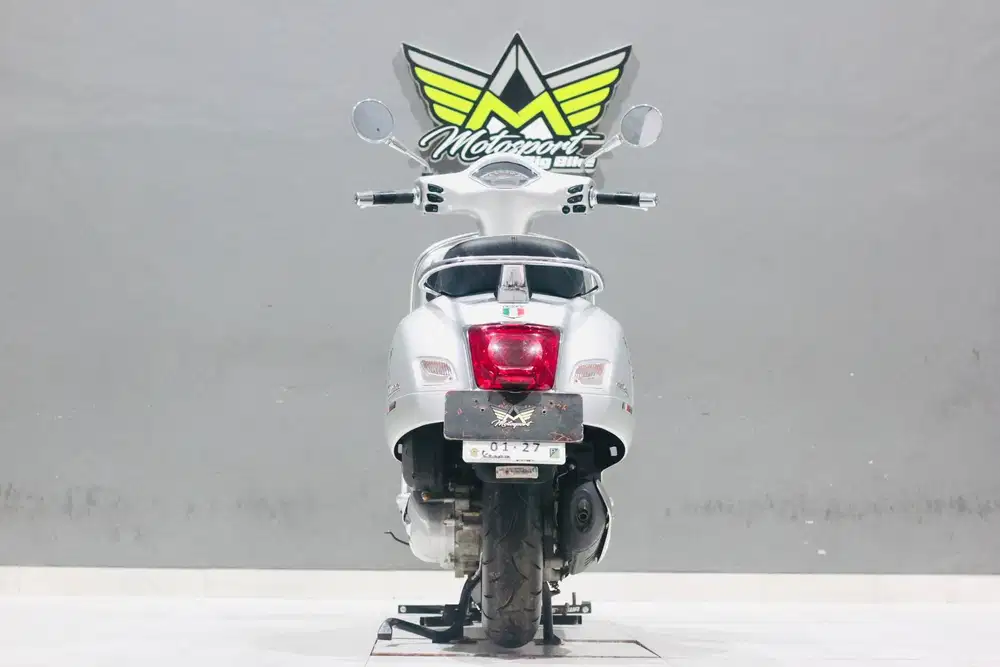 Vespa GTS Super 150 ABS limited edition vespa primevara sprint GTS250