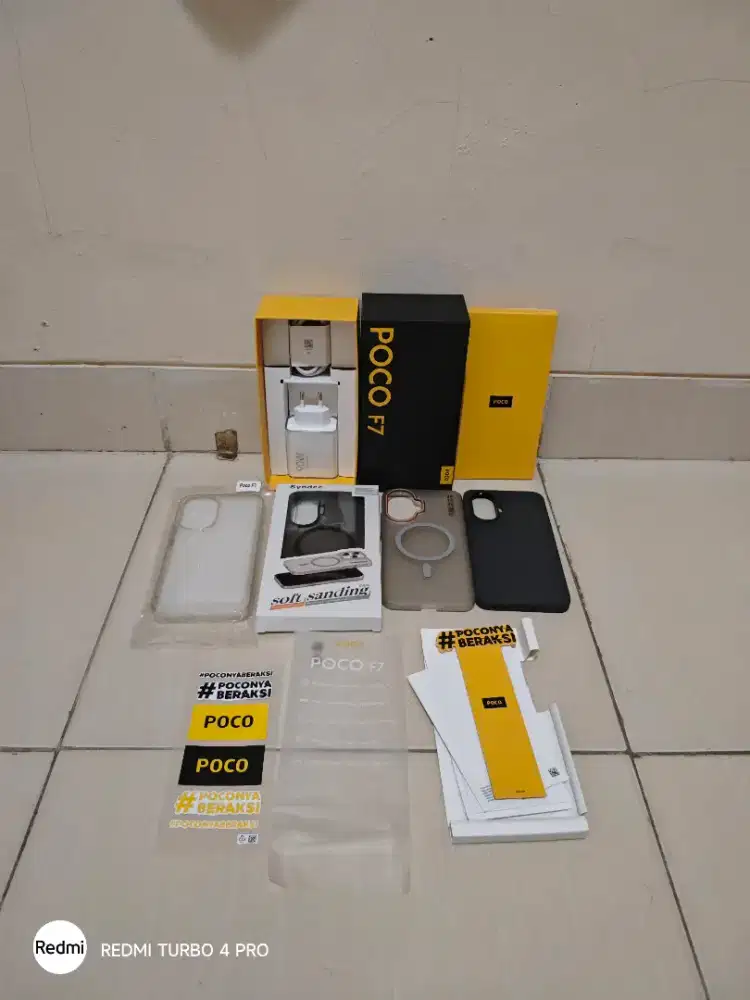 Poco F7 12/512 Cyber Silver