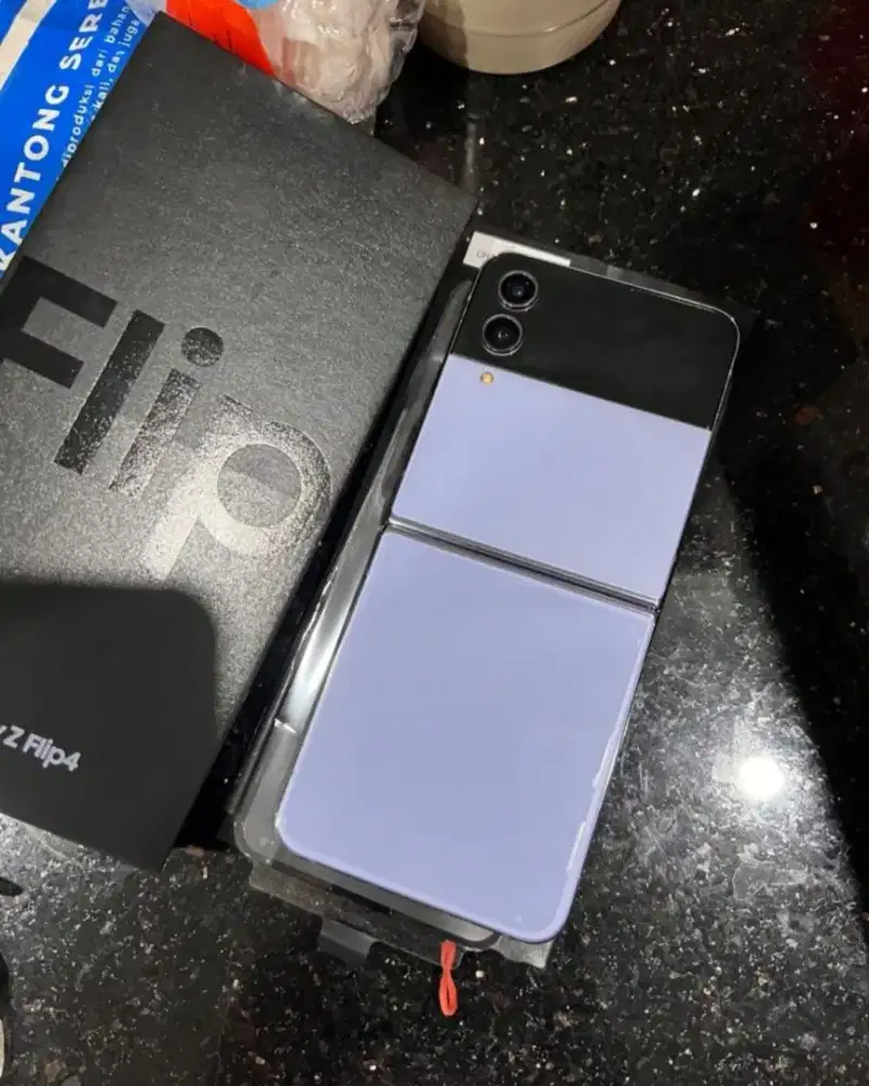 Samsung Z Flip4 Blue 8/128 Sein Lengkap