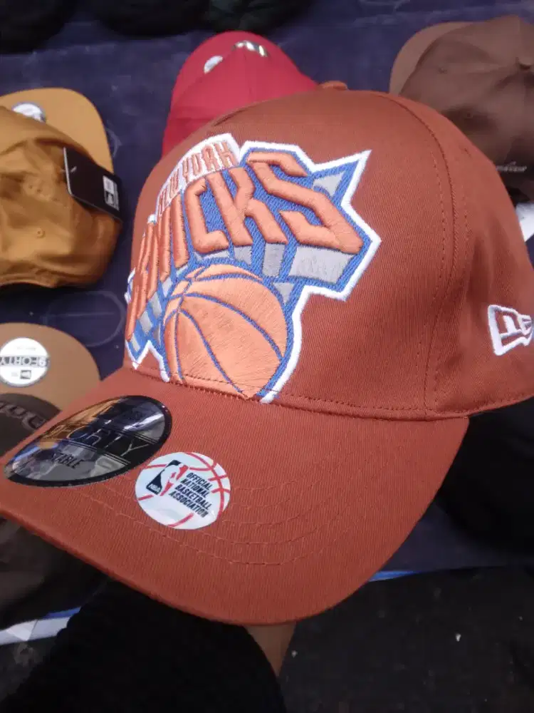 Topi new era full tag