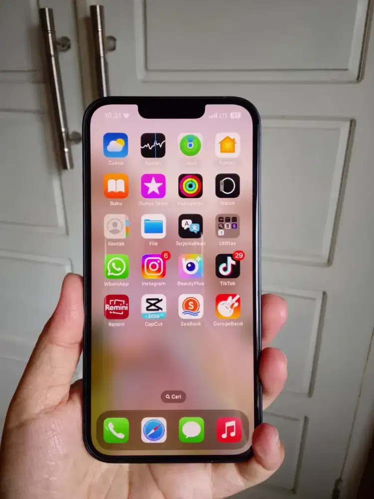 Iphone 13 128gb Midnight garansi Resmi