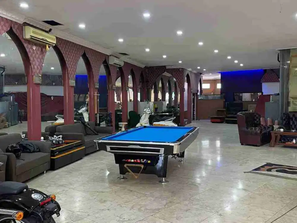 Dijual Cepat Gedung 3 Lantai di Menteng Jakarta Pusat