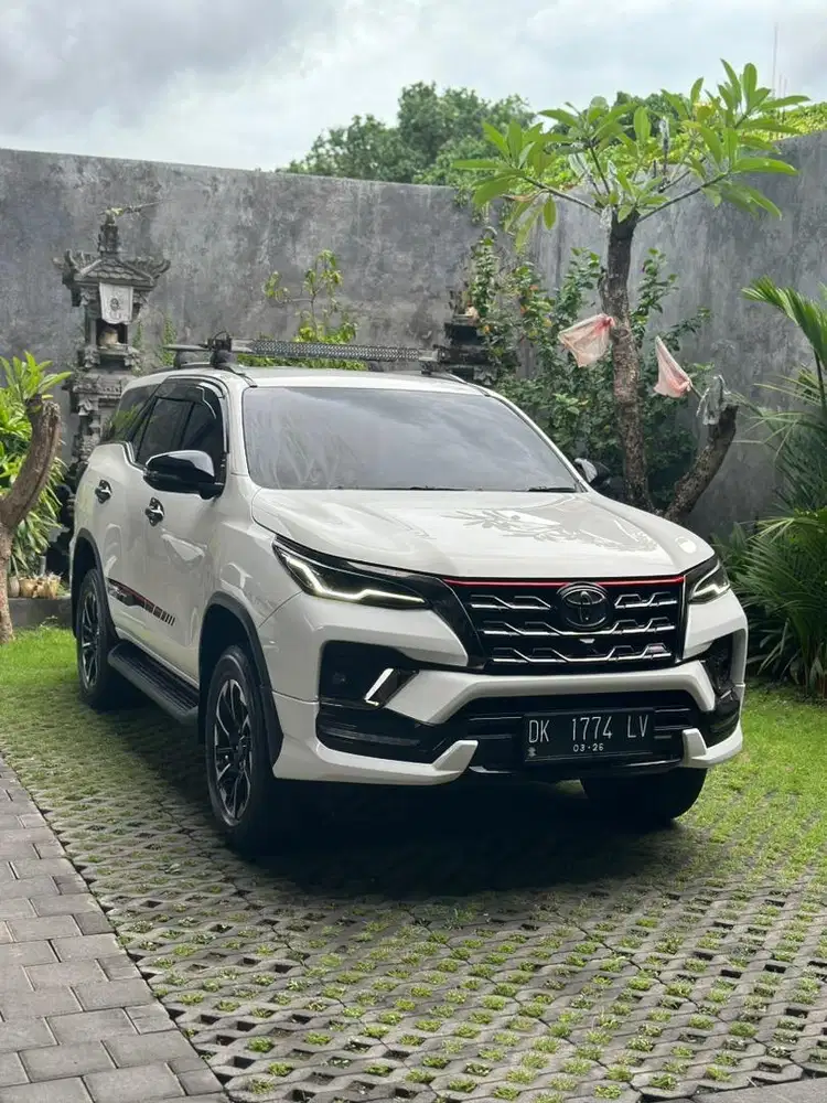 FORTUNER VRZ TRD 2021 FACELIFT MATIC ASLI BALI