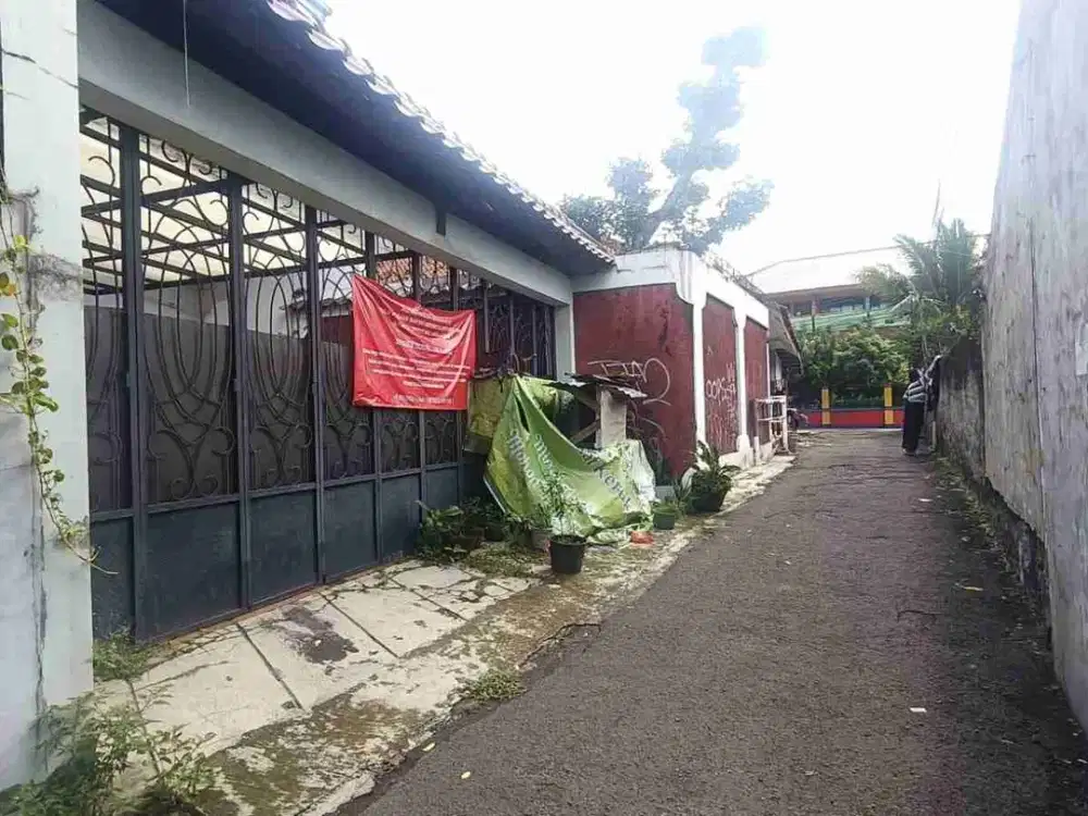 Rumah Tua di Jl Jagakarsa I Jagakarsa Jakarta Selatan