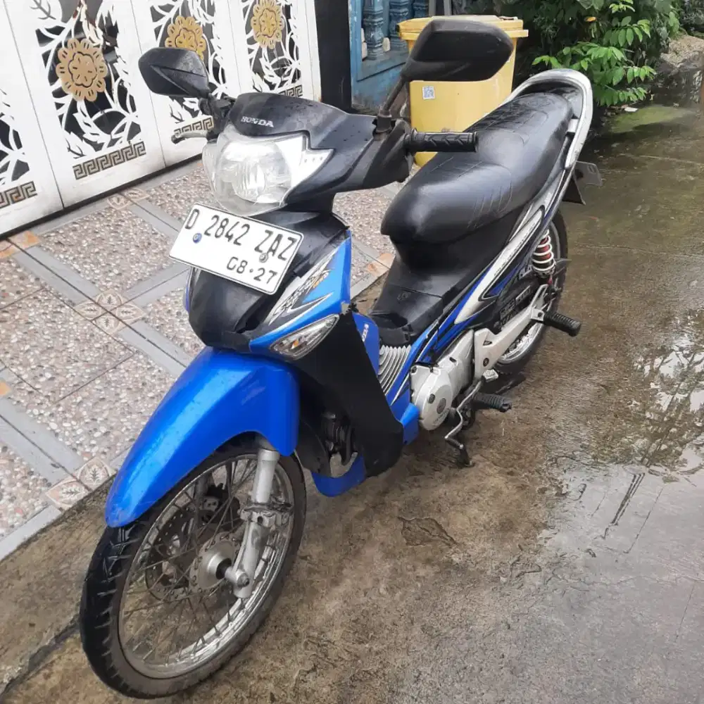 Honda Supra X 125 D 2007 ss lengkap mesin bagus pajak hidup D Bandung