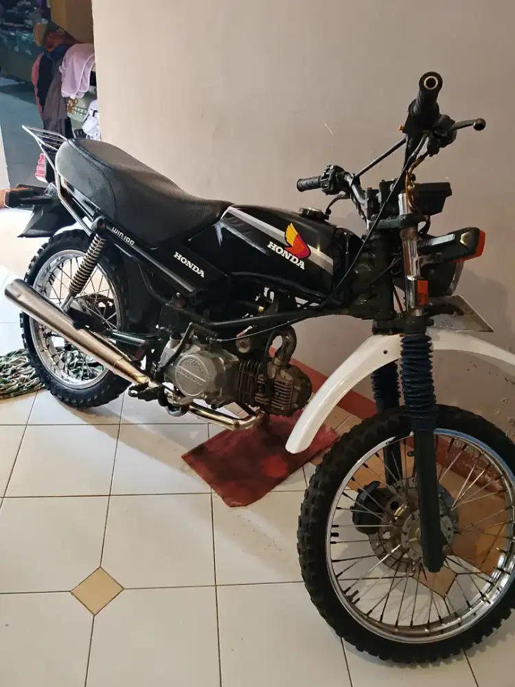 Honda win 100, tahun 2001, ss lengkap