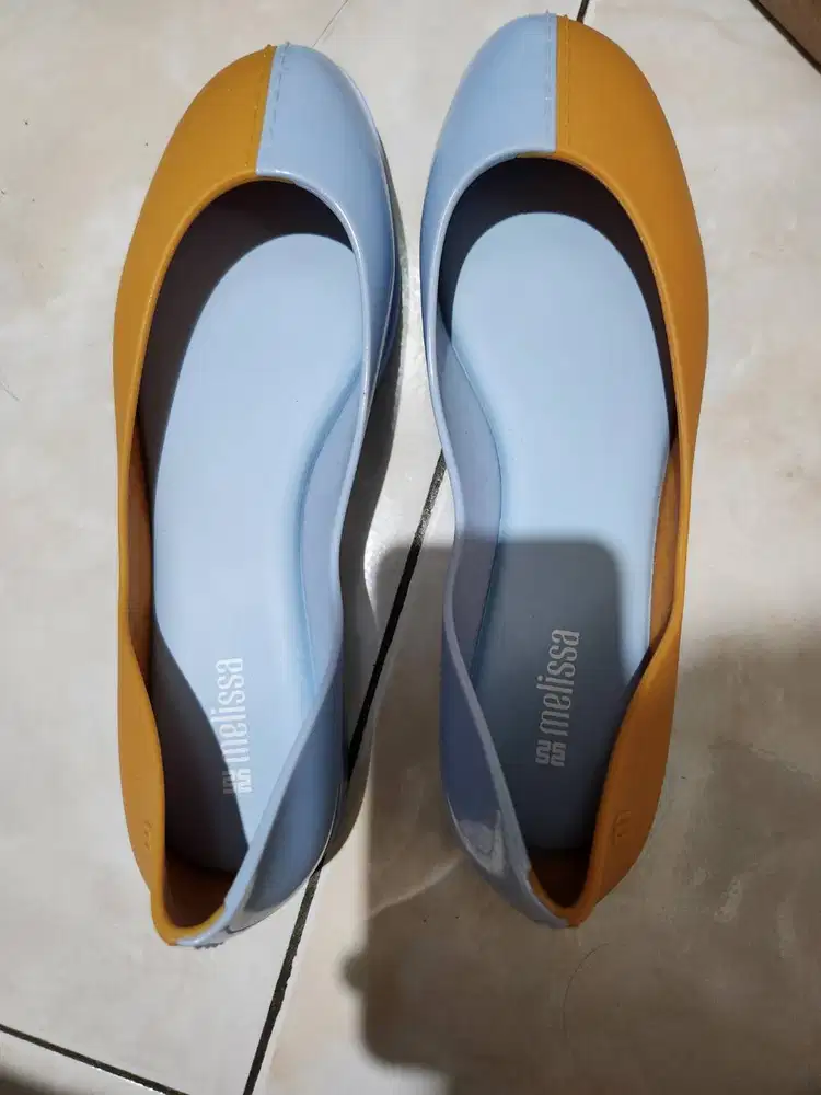 JUAL CEPAT -  (NEW) ORIGINAL MELISSA SWITCH AD BLUE/BEIGE SZ 39
