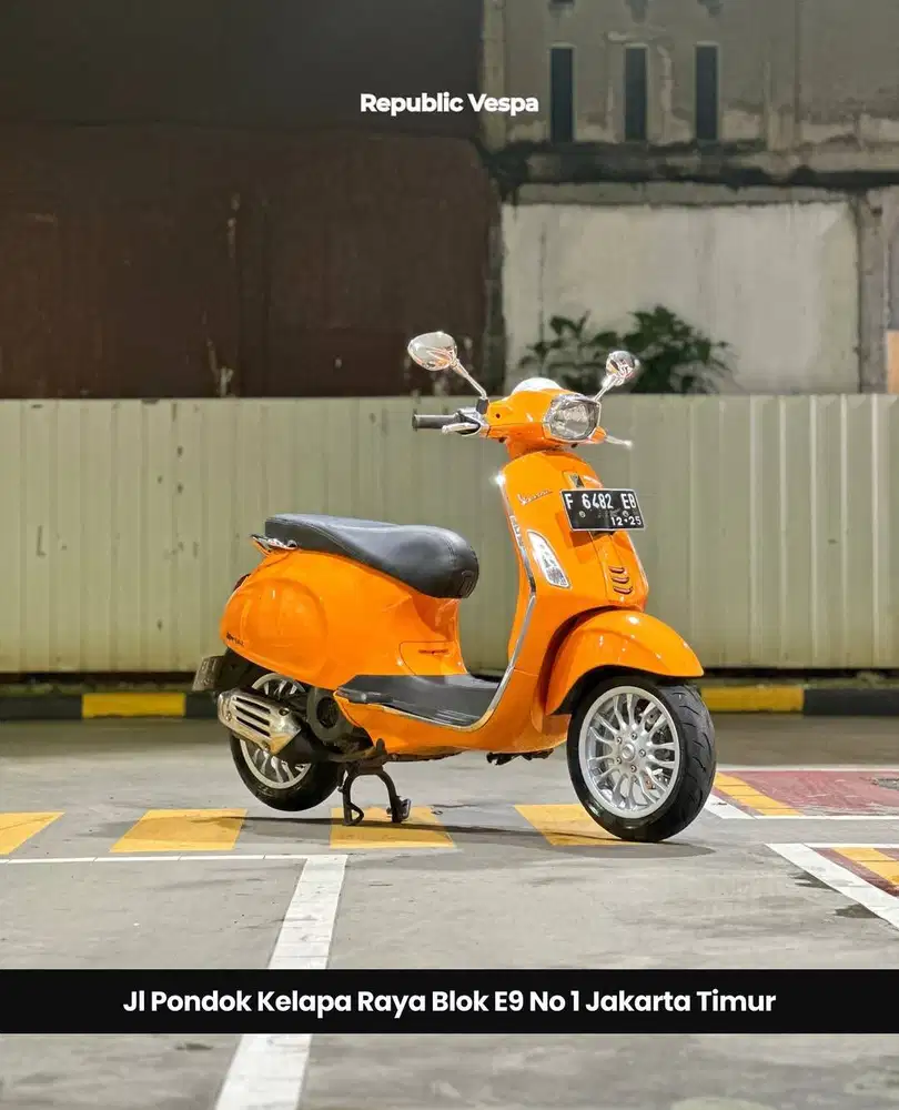 TERMURAH PIAGGIO VESPA SPRINT 150 IGET TH 2017 WARNA ORANGE TAORMINA
