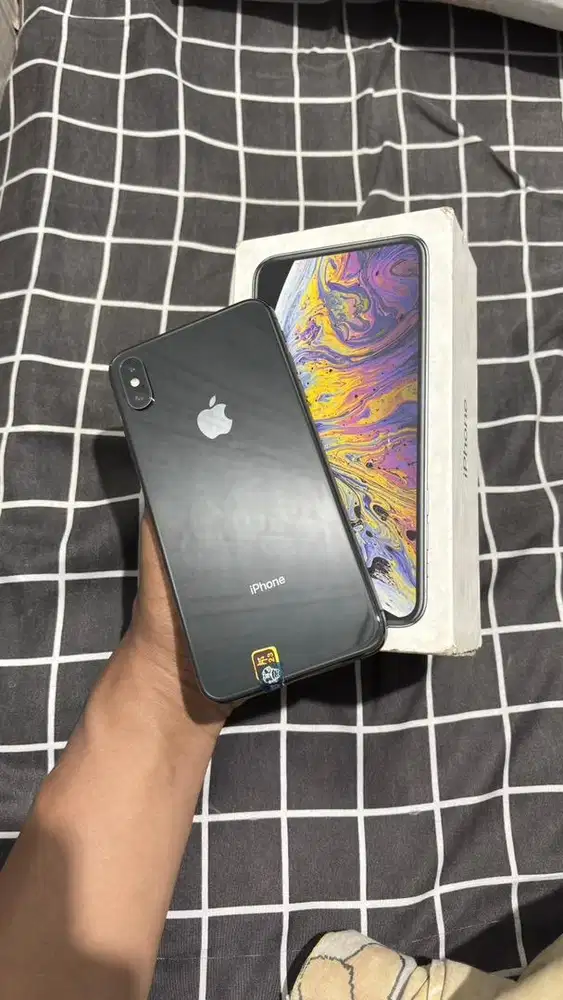 Iphone xs max 64GB fullset wifi only ( bukan b3p4ss)