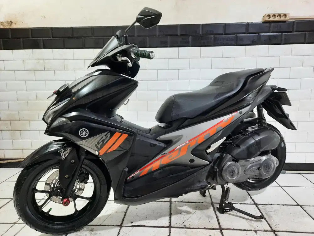 Yamaha aerox non abs tahun 2017 bagus