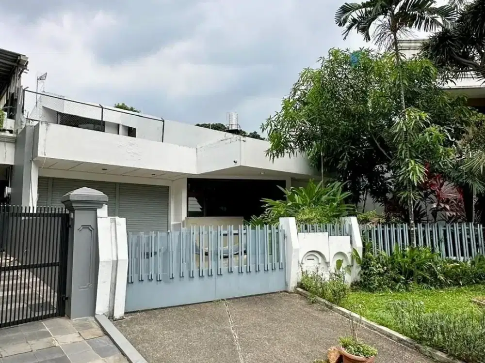 Dijual rumah hitung tanah bentuk ngantong di Pondok Indah #264526