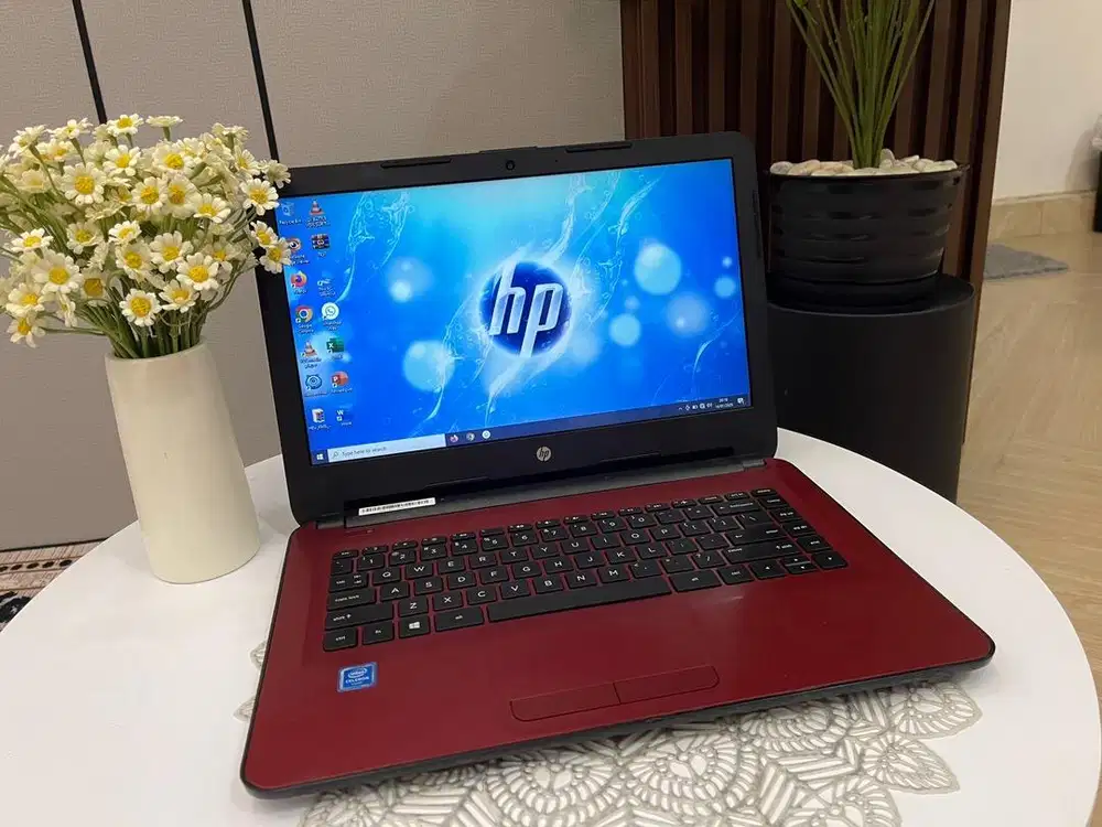 Laptop hp slim 14 inci