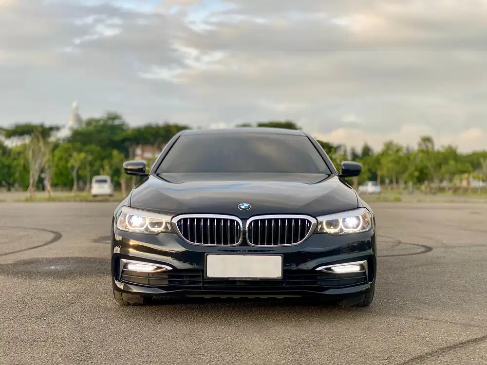 TANGAN PERTAMA ! BMW 530i G30 Luxury B48 2018 / 2019