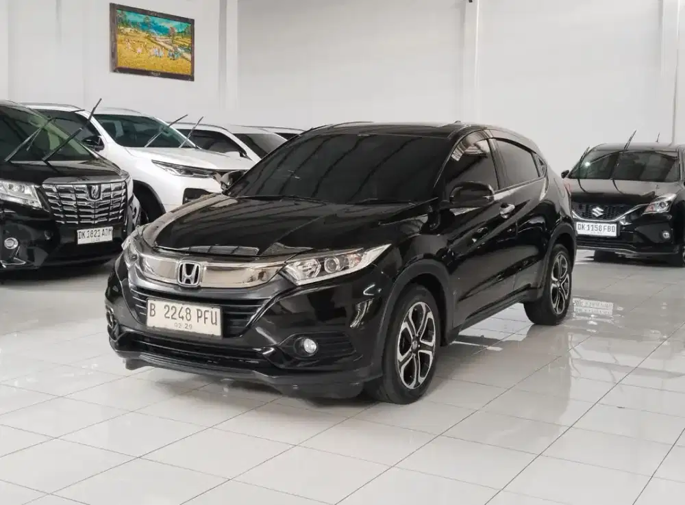 HONDA HR-V  FACELIFT MODEL BARU SUPER ISTIMEWA