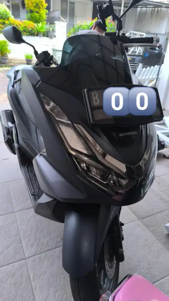 Honda PCX 160 Matte Blue