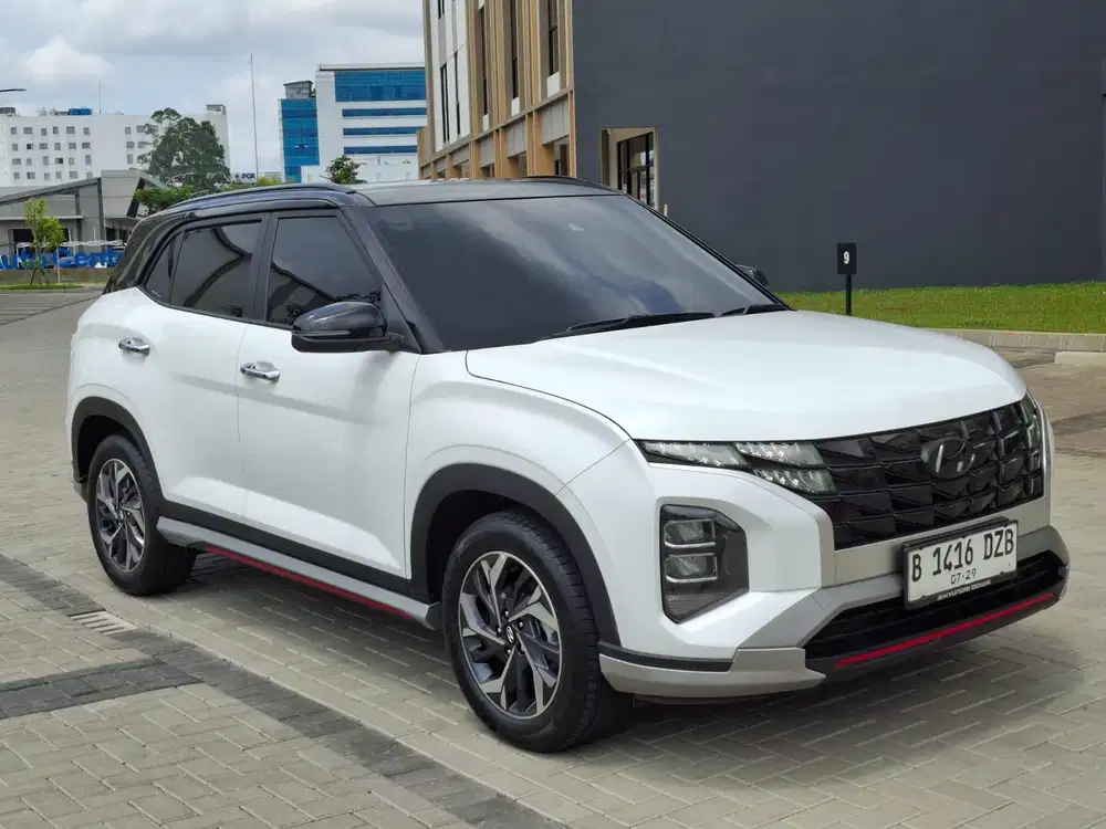 Hyundai creta prime two tone at 2024