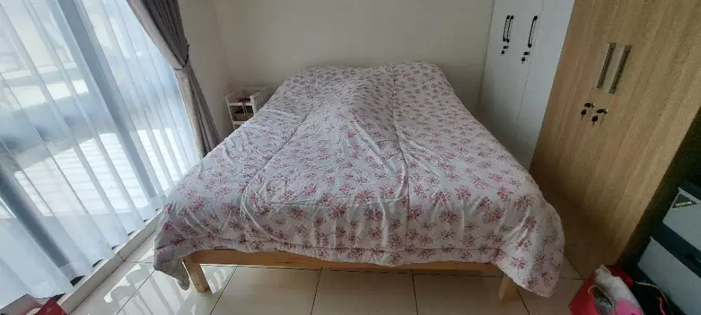 Jual Kasur dan Dipan second like new