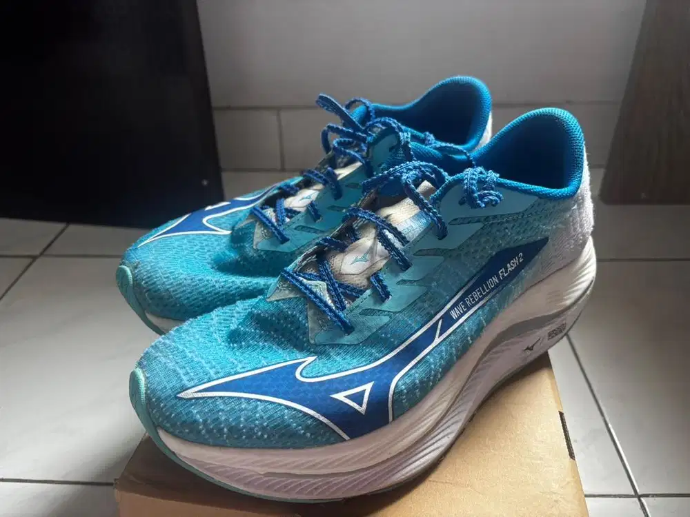 Sepatu Running Mizuno Wave Rebellion Flash 2 uk 43