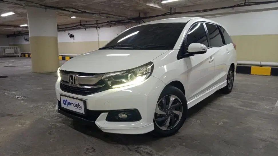DP MURAH Honda Mobilio 1.5 E Bensin-MT 2021 Putih CYCFD