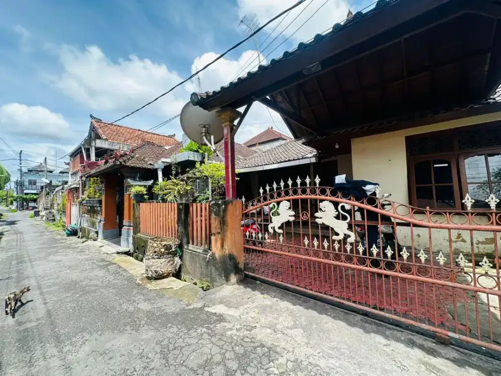 jual Rumah Siap Huni Di Jalan Badak Agung Renon Denpasar Bali. Dekat Ke Lapangan Bajra Sadhi, Jlan Merdeka, Moh Yamin, Hayam Wuruk