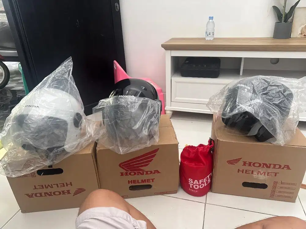 Jual helm honda baru 3pcs