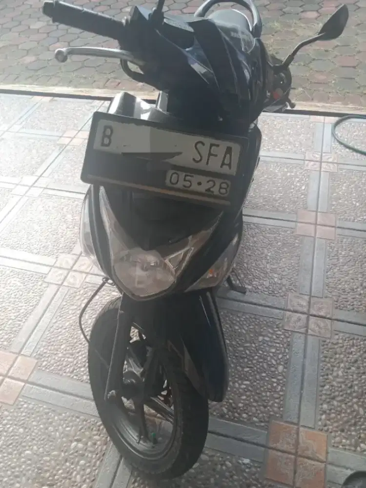 Honda Beat Pop Hitam Matic