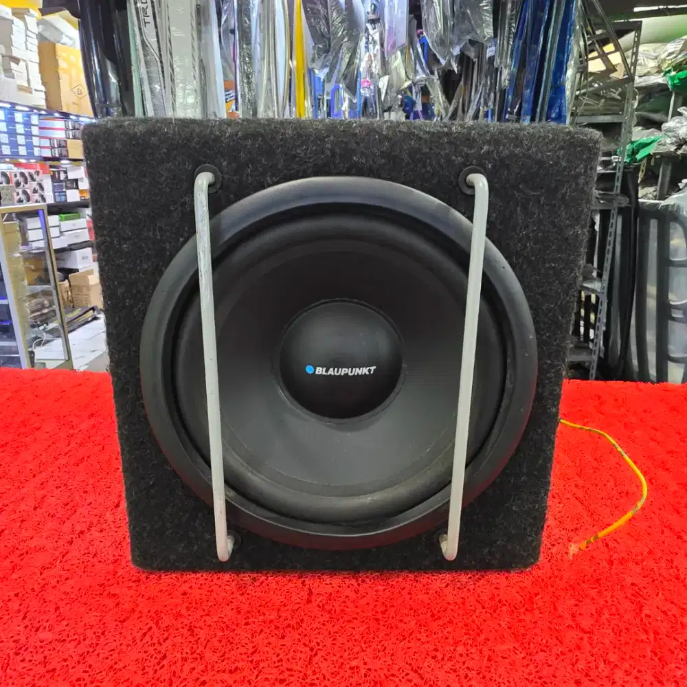 Subwoofer Aktif BLAUPUNKT GTb 8 A Subwoofer BLAUPUNKT 8 in