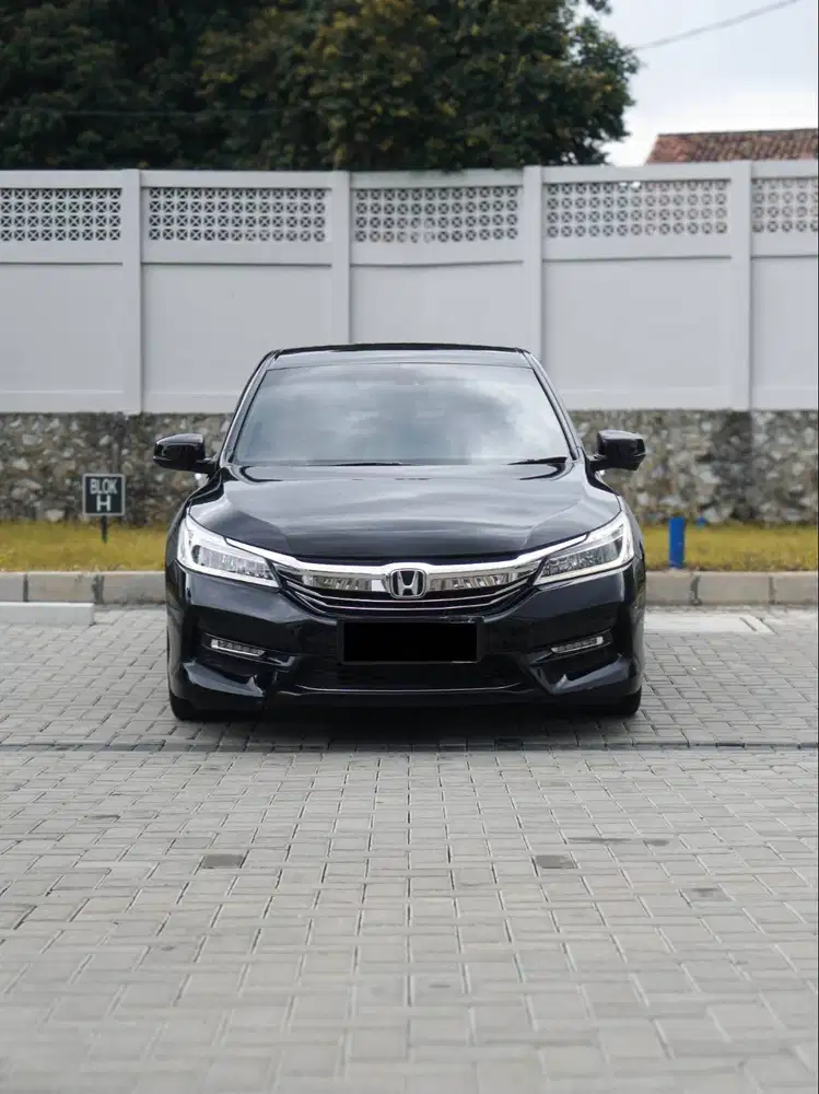 Honda Accord VTIL 2018
