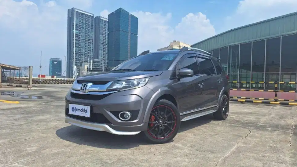 Honda BR-V 1.5 Prestige Bensin-AT 2016