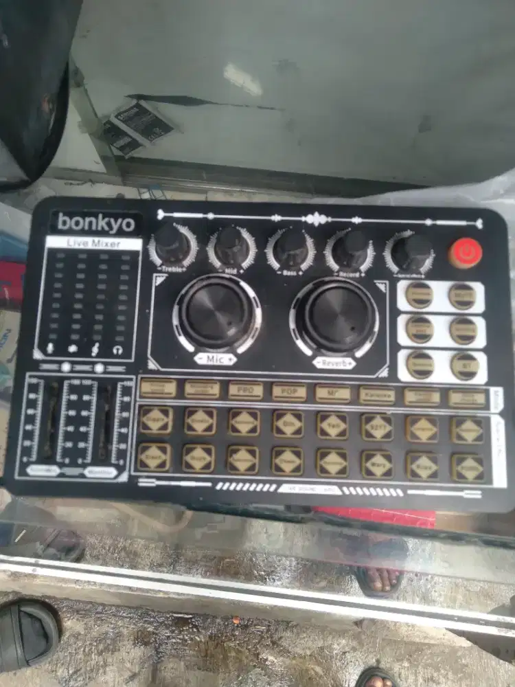 Bonkyo F999 Live Sound Card