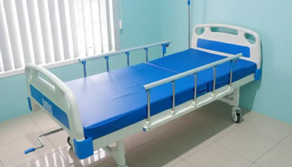 Ranjang pasien 1 engkol full set