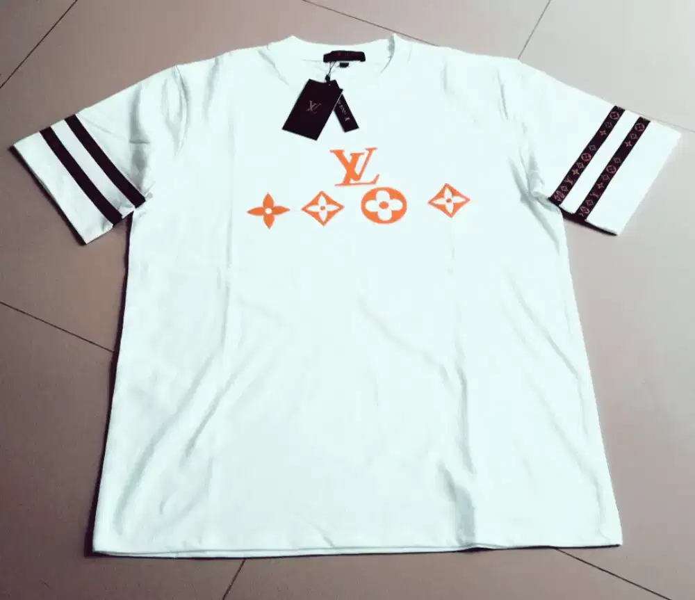 Kaos Luxury Louis Vuitton