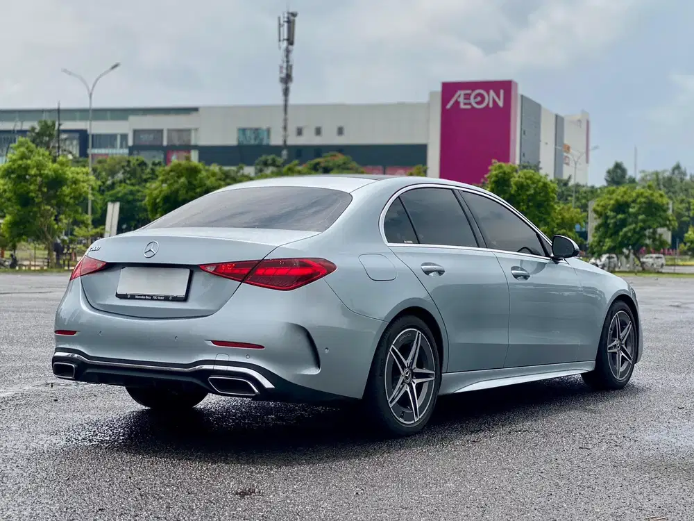 Mercedes Benz C300  W206 AMG M254 EQ-Boost 2023