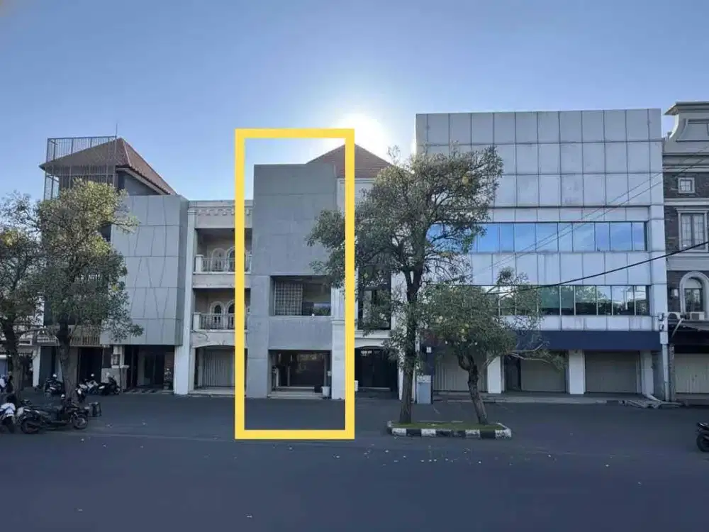 Jarang Ada Ruko Siap Pakai Baru Renov di Ruko Bukit Darmo Golf Hadap Tol, Surabaya Barat